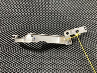 крепление крыла переднего правого Audi A6 4G/C7 2012, 3.0 л., CGWB, бензин, АКПП, седан, 4G0807592B