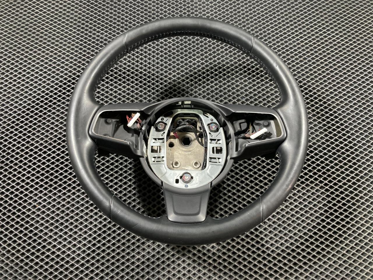 руль Jaguar F-Pace 1 поколение 2016, 3.0 л., бензин, АКПП, внедорожник 5 дв., GX733F563RD, T4A2553AAM, T4A2553PVJ - фото №1