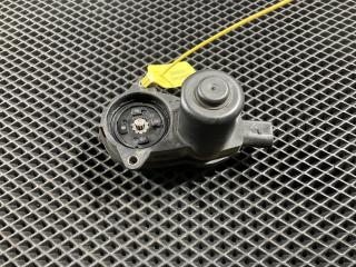 электроручник Audi A8 D4/4H 2012, 4.2 л., CDRA, бензин, АКПП, седан, 32337647, 4H0615406AF