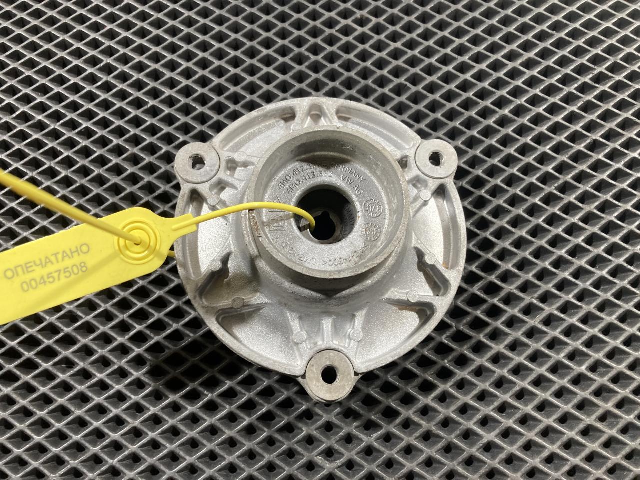 опора амортизатора верхняя (чашка) Audi A6 C8 2021, 2.0 л., бензин, АКПП, седан, 4M0412377E, 4M0413333 - фото №1