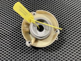 опора амортизатора верхняя (чашка) Audi A4 B9 2018, 2.0 л., бензин, АКПП, седан, 8W0413333