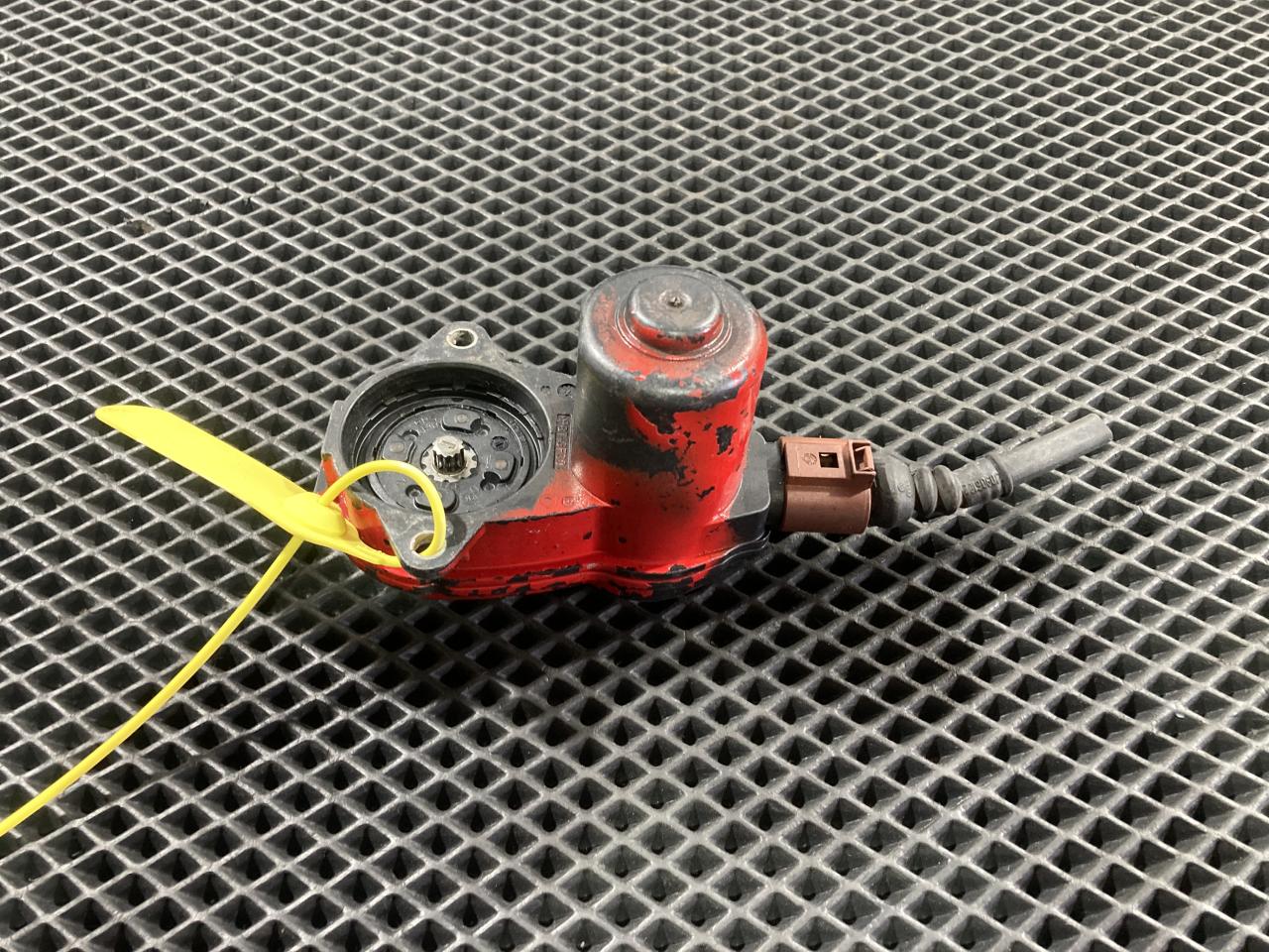 электроручник Audi A7 4G 2014, 3.0 л., CGXB, бензин, АКПП, хетчбэк 5 дв., 4G6AE - фото №1