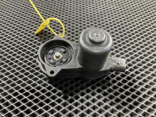 электроручник Audi Q5 8R [рестайлинг] 2012, 4.2 л., CDRA, бензин, АКПП, седан, 4H6AA