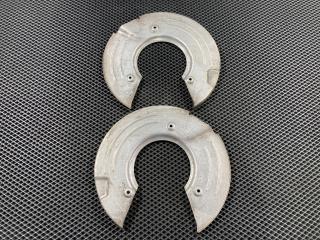 защитный кожух тормозного механизма Jaguar XE 1 поколение X760 2016, 3.0 л., AJ 126, бензин, АКПП, GX732C029AB, GX732C028AB, T2H3208, T2H3207