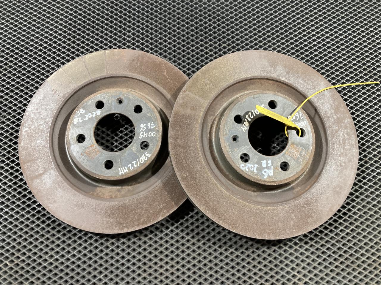 диски тормозные (комплект) Audi A6 C8 2020, 2.0 л., бензин, АКПП, седан, 8W0615601K - фото №1