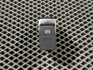 кнопка ручного тормоза (ручника) Audi A6 4G/C7 2013, 2.0 л., CAEB, бензин, АКПП, седан, 4G1927225C
