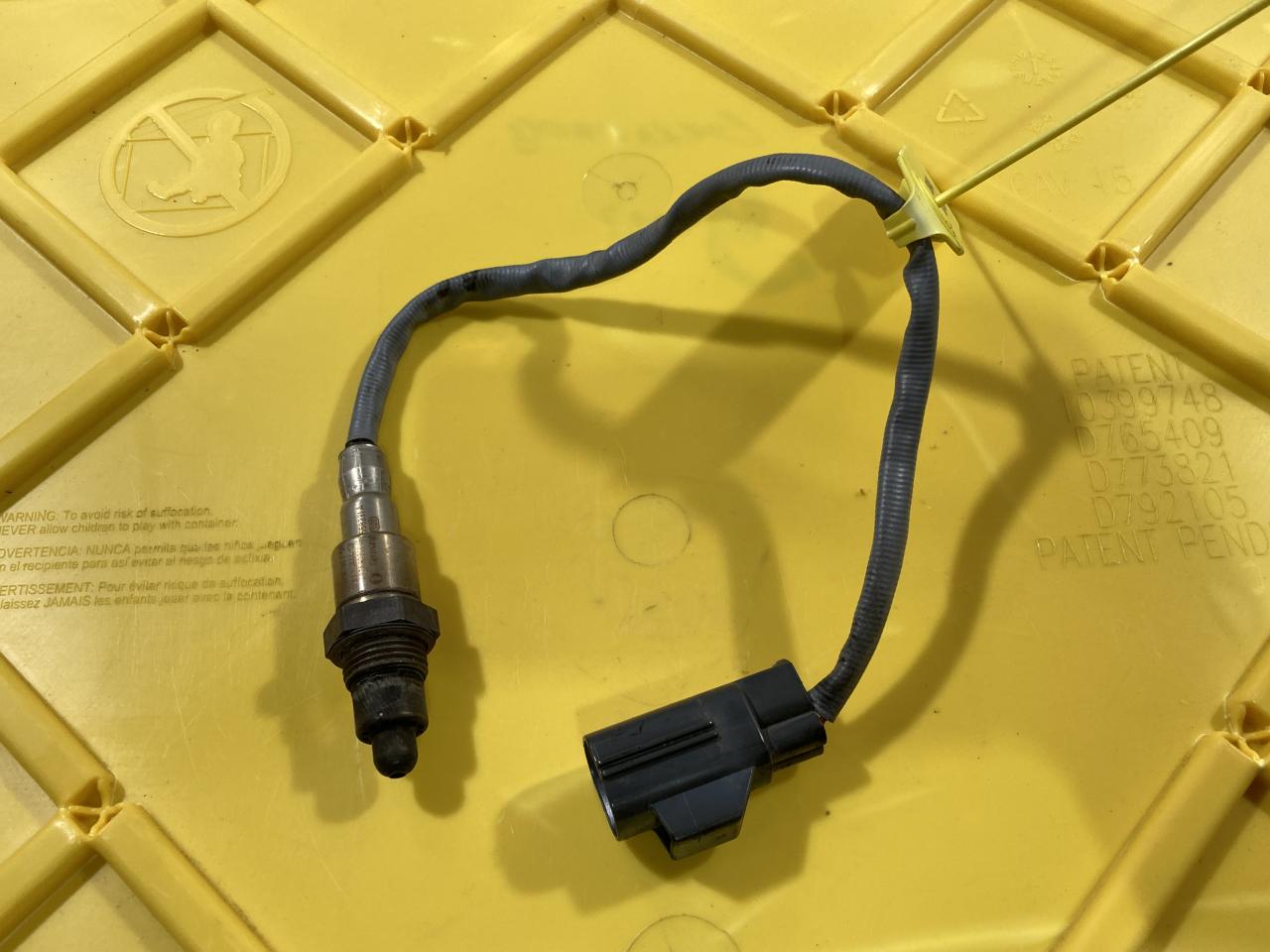 лямбда-зонд Jaguar F-Pace 1 поколение X761 2017, 3.0 л., бензин, АКПП, внедорожник 5 дв., DX239G444DA, 0258030043, C2D54165, C2D27350, C2D24757 - фото №1