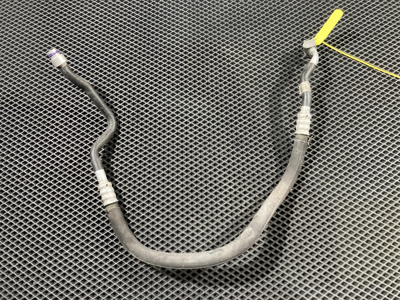 трубка кондиционера Audi A7 4G 2012, 3.0 л., CGWB, бензин, АКПП, хетчбэк 5 дв., 4G0260701AT - фото №1