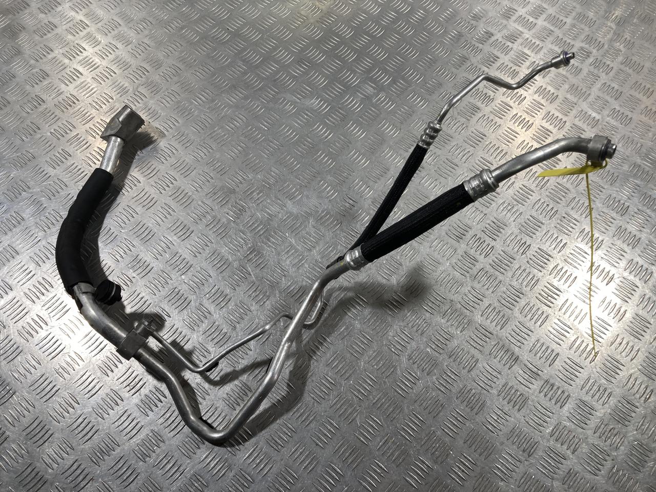 трубка кондиционера Mercedes-Benz S-Класс W222/C217/A217 2015, 4.7 л., бензин, АКПП, седан, A2228307401 - фото №1