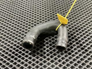 патрубок (трубопровод, шланг) Porsche Macan 1 поколение 2016, 3.0 л., бензин, АКПП, внедорожник 5 дв., 95B819350A