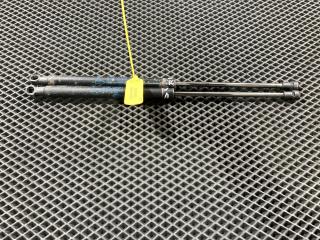 амортизатор капота Land Rover Range Rover Sport 1 поколение [рестайлинг] 2012, 5.0 л., 508PN, бензин, АКПП, синий, внедорожник 5 дв., 8H2216E610AA, LR009106