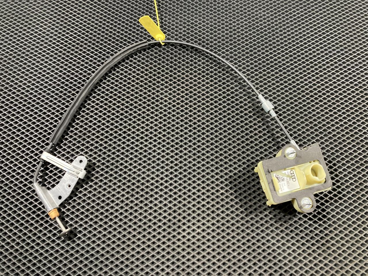 трос кулисы КПП Audi A7 4K 2019, 3.0 л., бензин, АКПП, хетчбэк 5 дв., 4K1713052L - фото №1