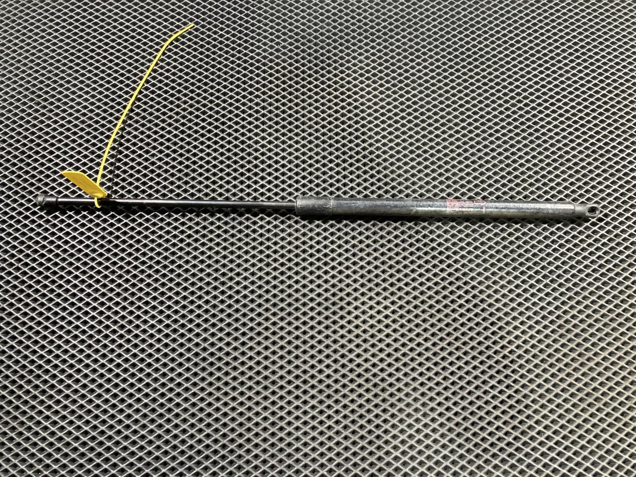 амортизатор крышки багажника (3-5 двери) Jaguar F-Type 1 поколение 2015, 5.0 л., 508PN, бензин, АКПП, кабриолет, EX53406A10AC, T2R13773, T2R7715 - фото №1