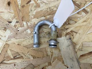 трубка охлаждающей жидкости Audi Q7 4L 2009, 4.2 л., BAR, бензин, АКПП, внедорожник 5 дв., 079121131AM