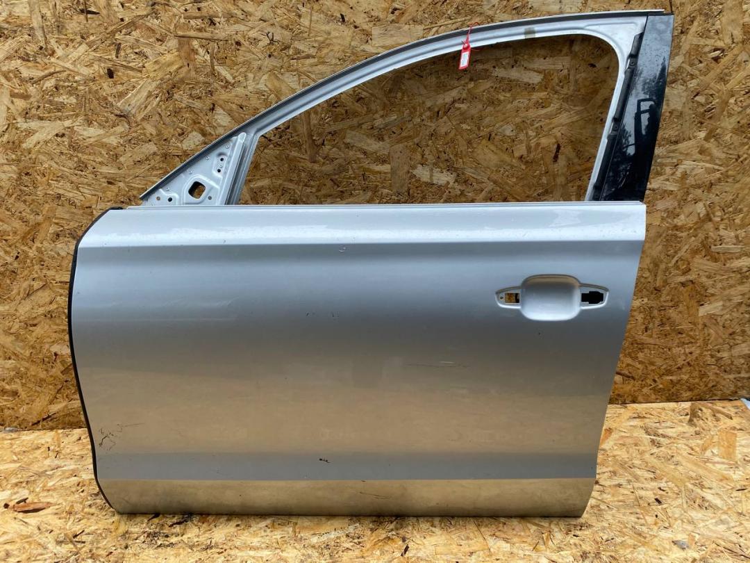 дверь передняя левая Audi A8 D4/4H 2011, 4.2 л., CDRA, бензин, седан, 4H0831051B - фото №1