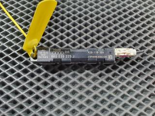 усилитель антенны Audi Q5 8R [рестайлинг] 8R 2014, 2.0 л., CCTA, бензин, АКПП, седан, 8R0035225J