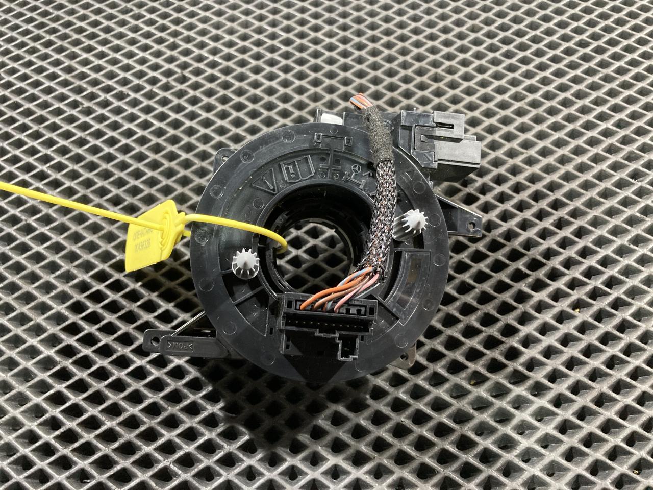 шлейф руля Jaguar F-Pace 1 поколение 2017, 3.0 л., бензин, АКПП, седан, T4N16224, BJ32-14A664-DA - фото №1