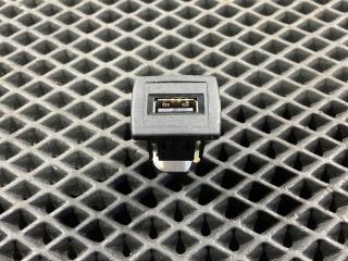 разъем AUX / USB Mercedes-Benz GL-Класс X166 2012, 4.7 л., M 278.928, бензин, АКПП, внедорожник 5 дв., A2188200187