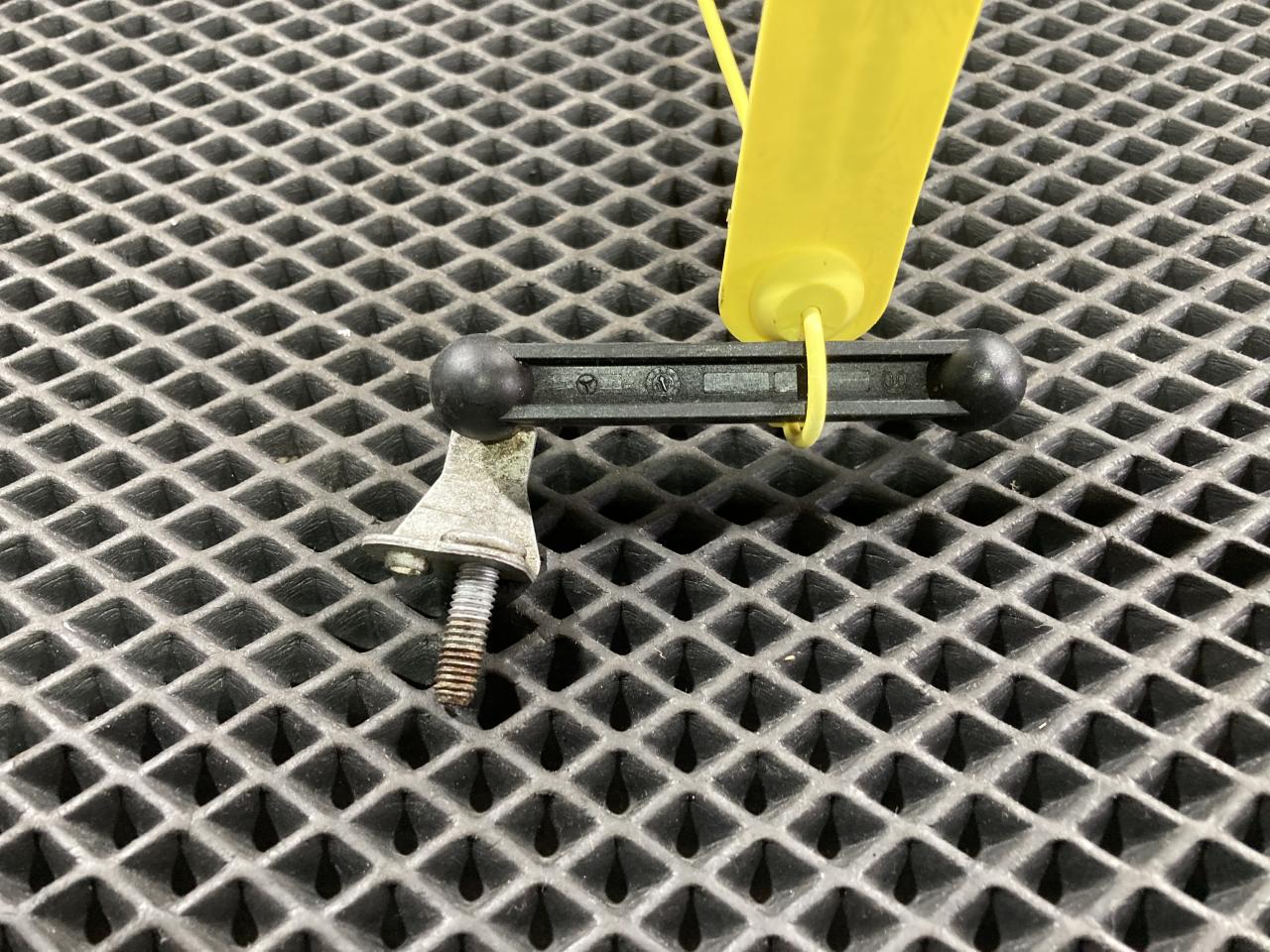 датчик дорожного просвета передний Mercedes-Benz S-Класс W222/C217/A217 2015, 4.7 л., M 278.928, бензин, АКПП, седан, A2229050503 - фото №1