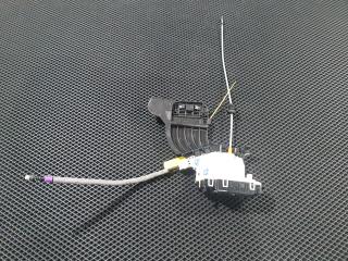 замок двери задней левой Mercedes-Benz GL-Класс X166 2014, 4.7 л., M 278.928, бензин, АКПП, внедорожник 5 дв., A2047302935