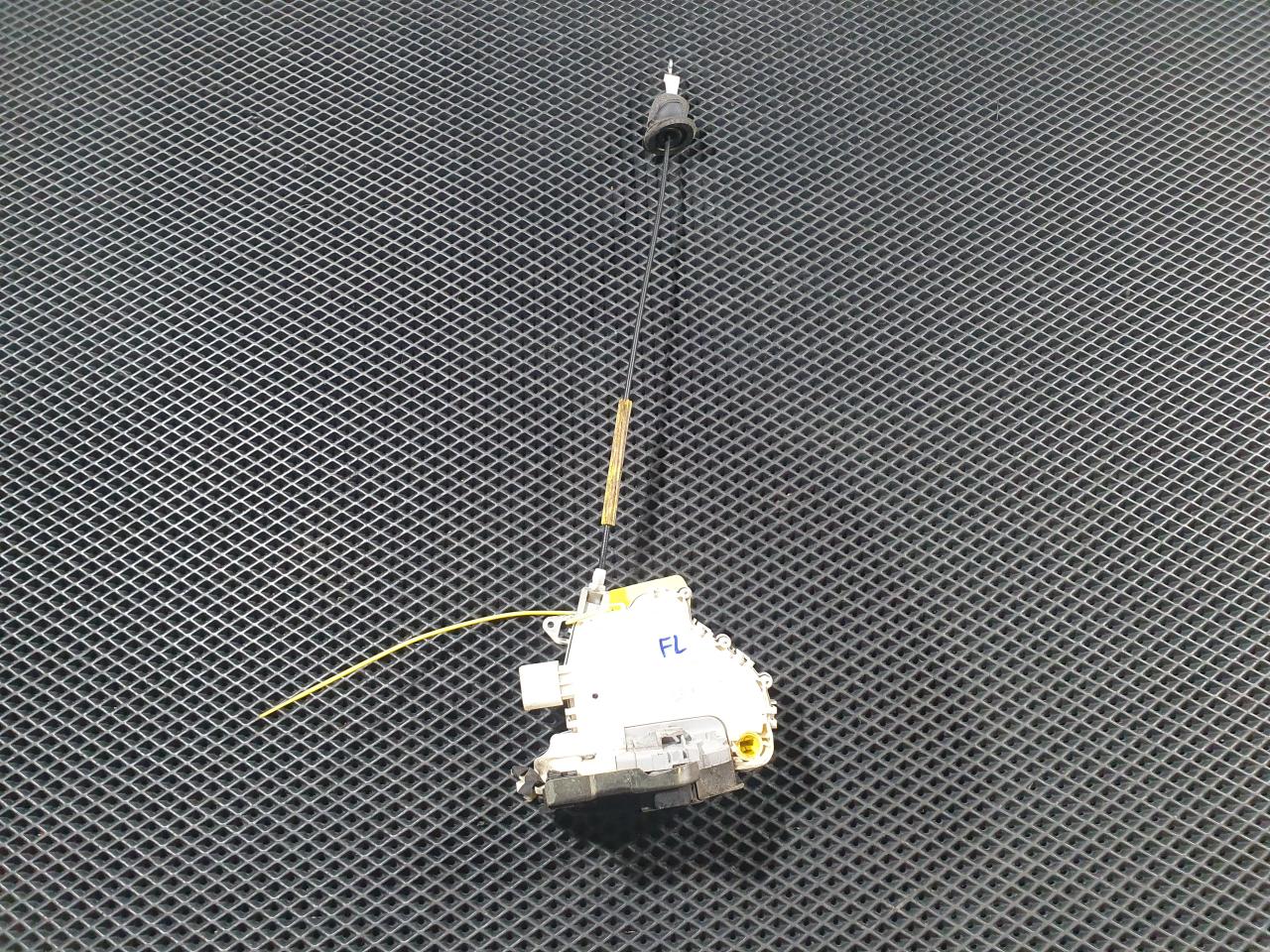 замок двери передней левой Audi A7 4G 2012, 3.2 л., CALB, бензин, хетчбэк 5 дв., 8J1837015D - фото №1