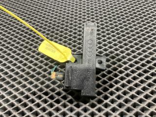 антенна Audi A8 D4/4H [рестайлинг] 2014, 4.2 л., CDRA, бензин, АКПП, седан, 8K0907247