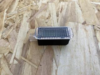 фонарь салона (плафон) Audi A8 D4/4H 2012, 4.2 л., CDRA, бензин, АКПП, седан, 4E0947415