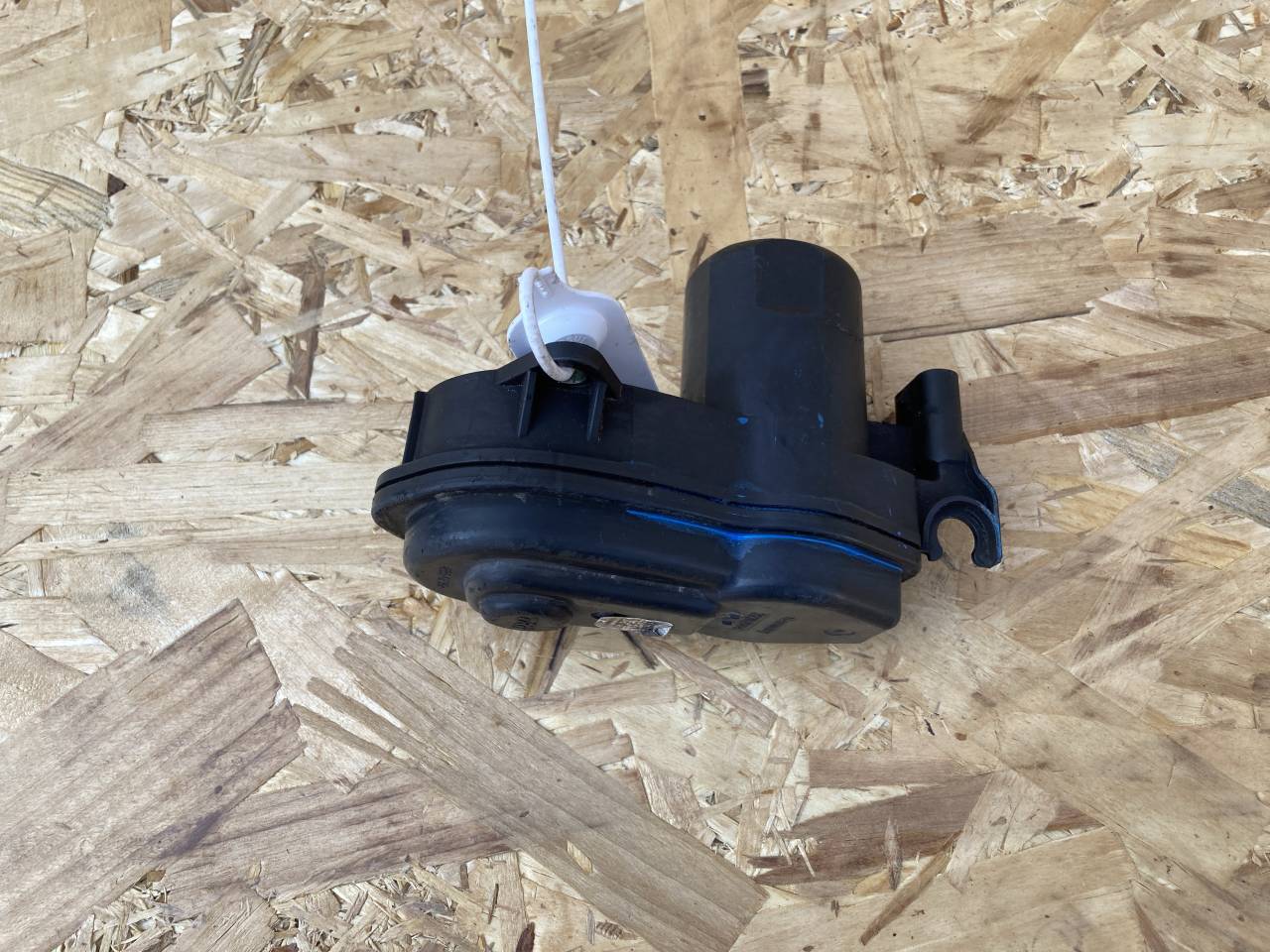 электроручник Mercedes-Benz GL-Класс X166 2012, 4.7 л., M 278.928, бензин, АКПП, внедорожник 5 дв., 32352564, 1664238898A - фото №1