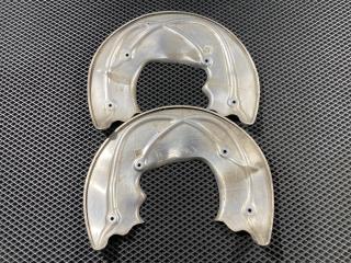 защитный кожух тормозного механизма Audi A6 C8 2020, 2.0 л., бензин, АКПП, седан, 8W0615311E, 8W0615312E