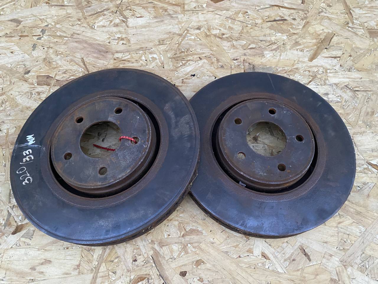 диски тормозные (комплект) Infiniti FX35 2 поколение 2010, 3.5 л., VQ35HR, бензин, внедорожник 5 дв. - фото №1