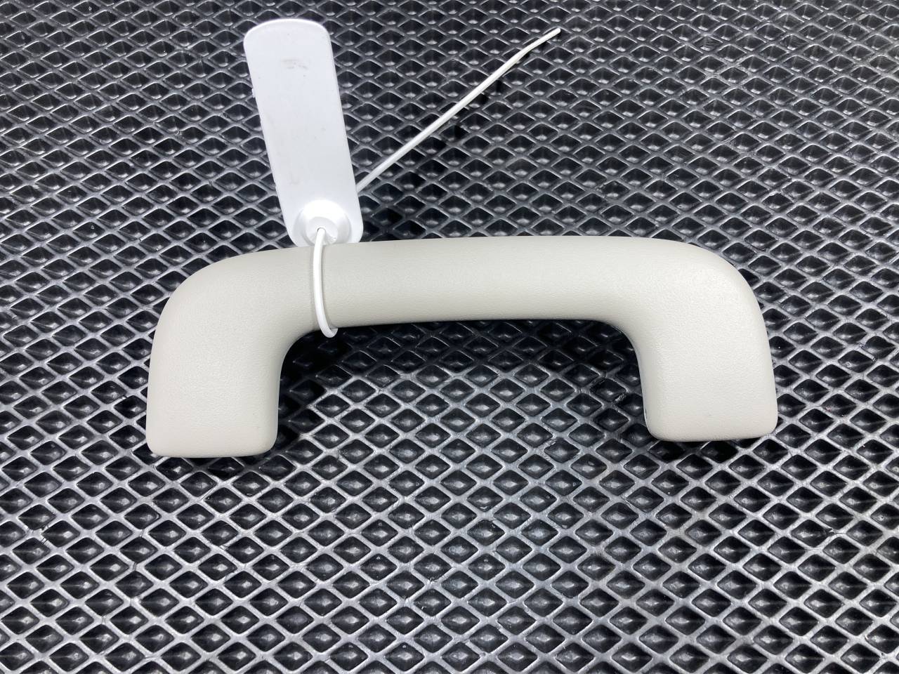 ручка внутренняя потолочная Kia K5 3 поколение 2020, 1.6 л., G4FP, бензин, АКПП, 85340D5000DNN, 85340D5100DNN - фото №1