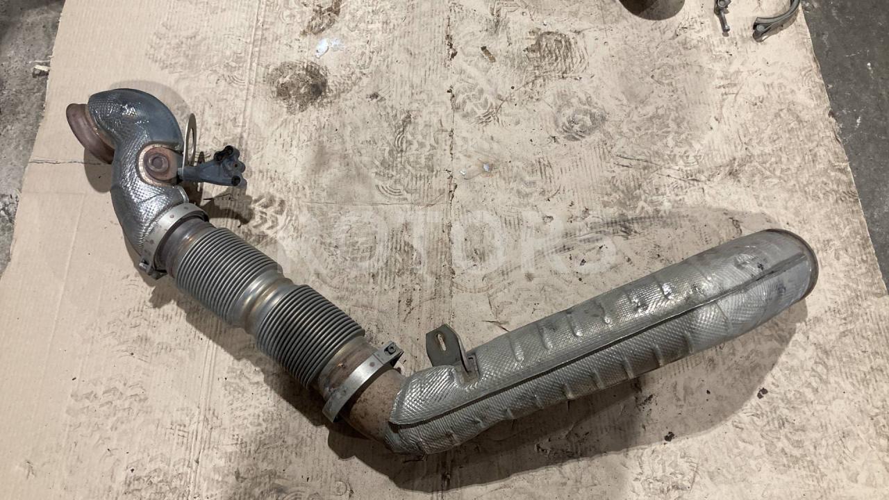 труба приемная глушителя DAF XF 106 1 поколение 2016, 12.9 л., MX-13 340, дизель, 18857 - фото №1