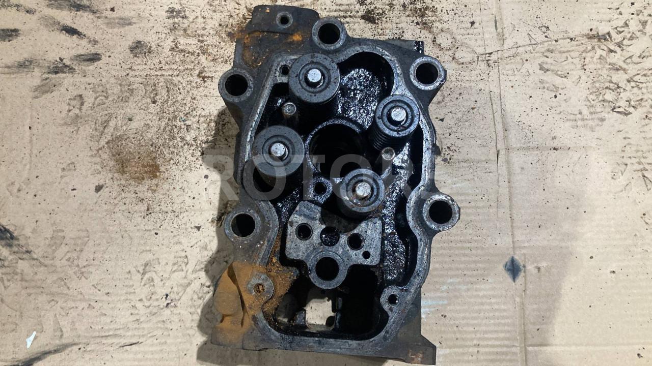 головка блока цилиндров Scania 124 4 поколение 2001, 11.7 л., DC 12, дизель, 1448282 - фото №1