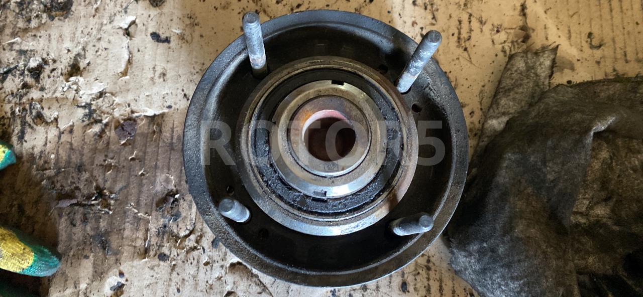 Привод вентилятора вискомуфты Volvo FH 2 поколение 2008, 12.0 л., дизель - фото №1