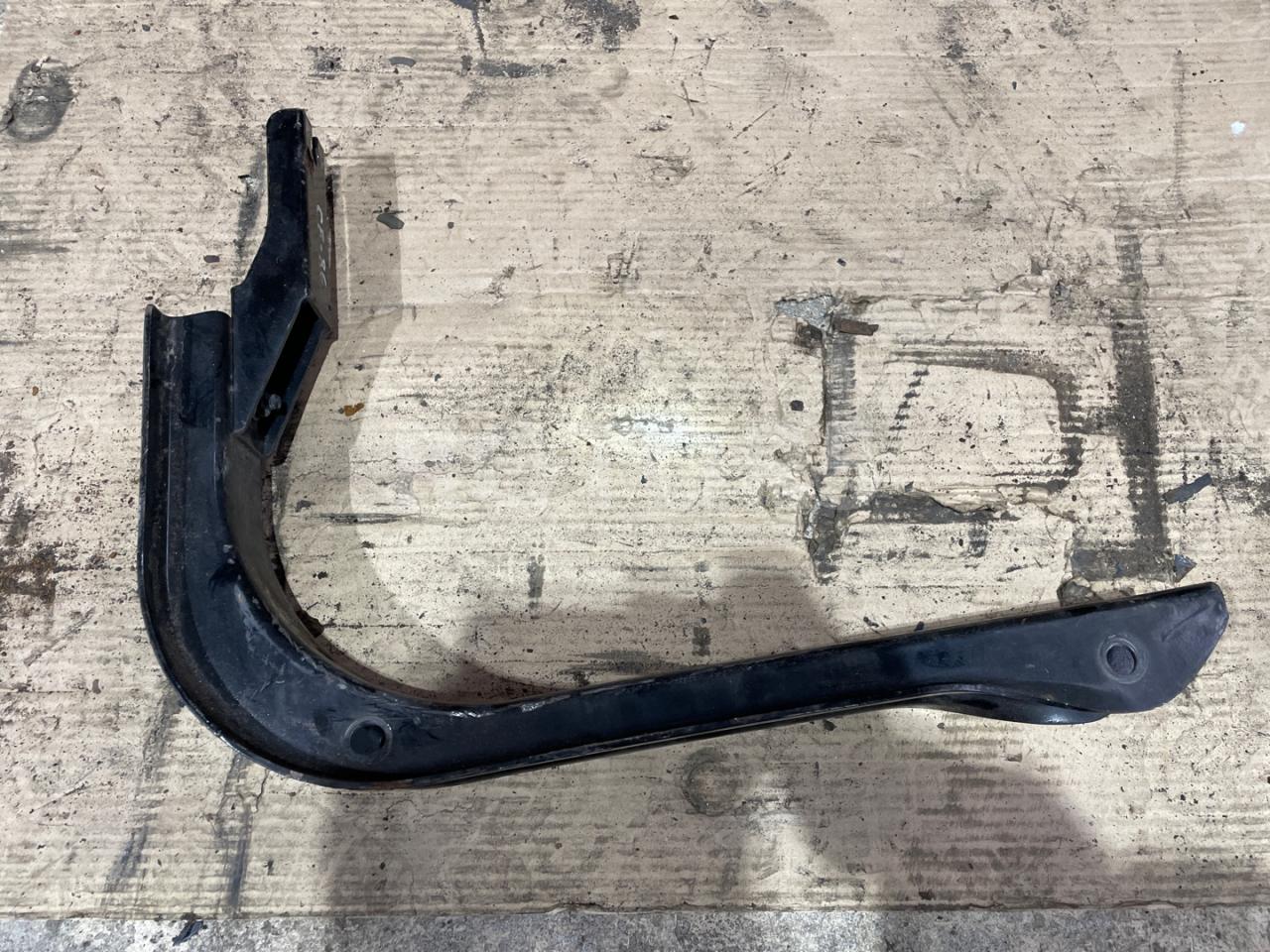 кронштейн (крепление) DAF CF-series 1 поколение 2014, 10.8 л., MX-11, дизель, АКПП, белый, правый руль - фото №1