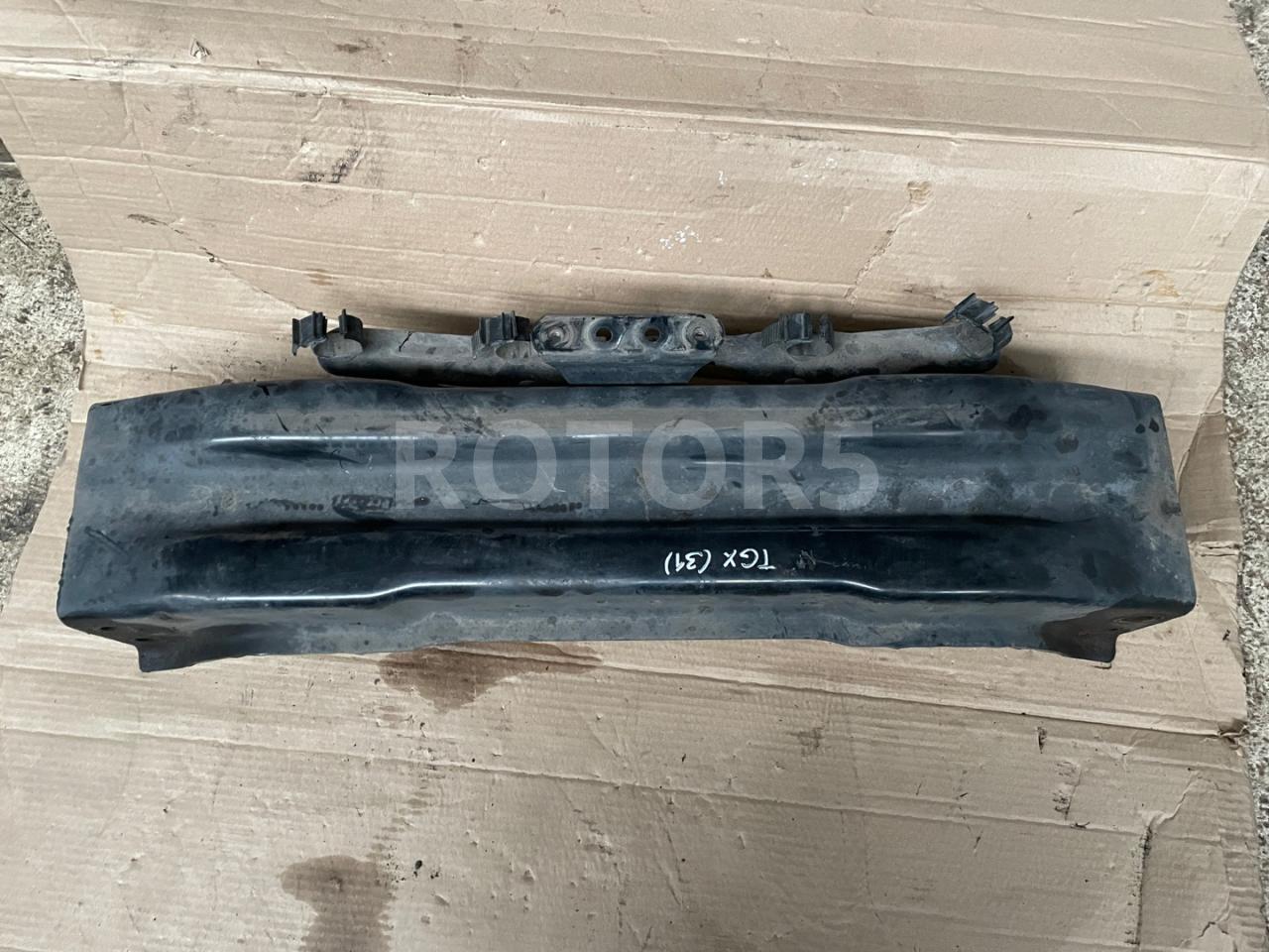 траверса поперечная рамы MAN TGX 1 поколение 2015, 12.4 л., D 2676 LF 46, дизель, АКПП, красный, правый руль - фото №1