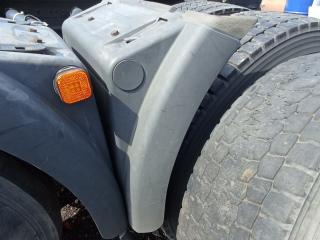 защита арок задняя левая (подкрылок) MAN TGX 1 поколение 2015, 12.4 л., D 2676 LF 46, дизель, АКПП, красный, правый руль