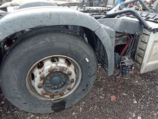 мост дополнительный (ленивец) MAN TGX 1 поколение 2015, 12.4 л., D 2676 LF 46, дизель, АКПП, красный, правый руль