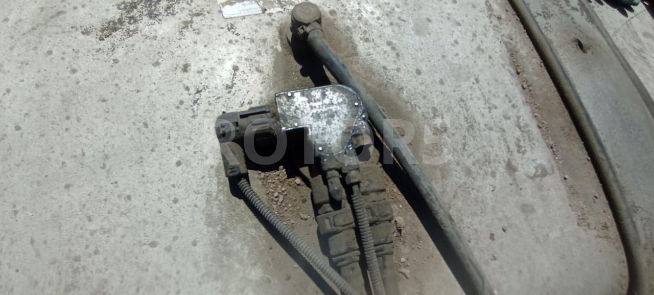 датчик уровня топлива MAN TGX 1 поколение 2008, 10.5 л., D 2066 LF 36, дизель, 81272056021 - фото №1