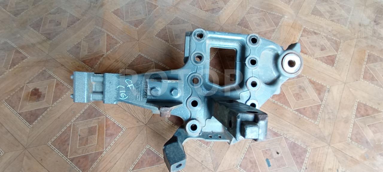 кронштейн рессоры DAF CF-series 1 поколение 2014, 10.8 л., MX-11, дизель, АКПП, белый, правый руль, 1922171 - фото №1