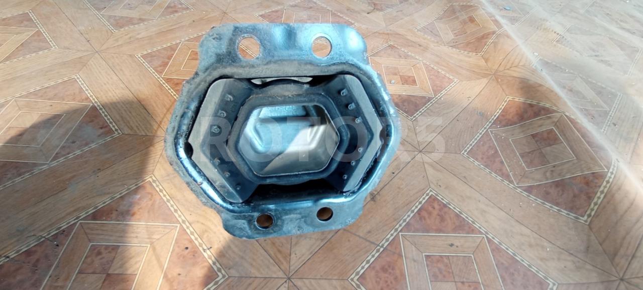 подушка крепления двигателя DAF XF 106 1 поколение 2016, 12.9 л., MX-13 340, дизель, 7421151 - фото №1