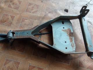 кронштейн пневмоподушки DAF CF-series 1 поколение 2014, 10.8 л., MX-11, дизель, АКПП, белый, правый руль, 1911884