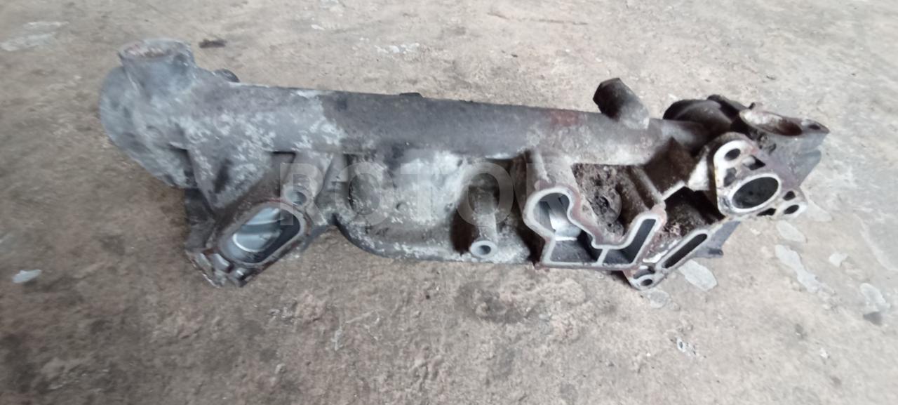 корпус масляного фильтра Renault Magnum 4 поколение 2008, 12.8 л., DXi 13, дизель - фото №1