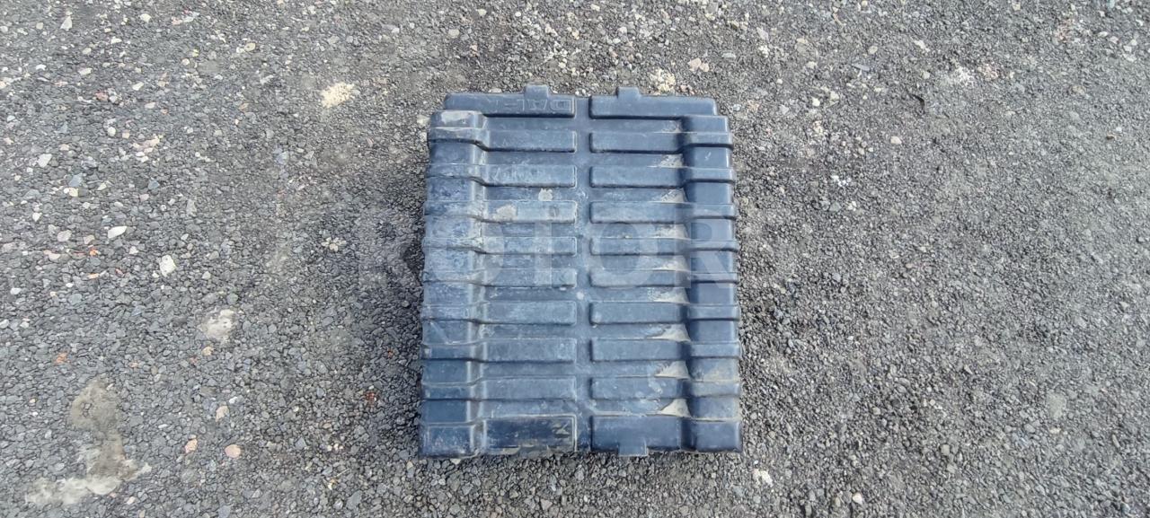 крышка аккумулятора DAF CF-series 1 поколение 2010 - фото №1