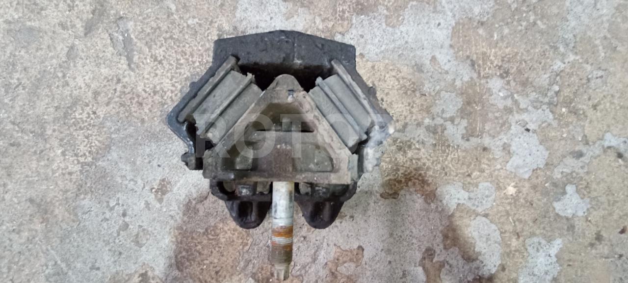 подушка крепления двигателя MAN TGA 1 поколение 2008, 10.5 л., D 2066 LF 36, дизель, АКПП, 2105245 - фото №1