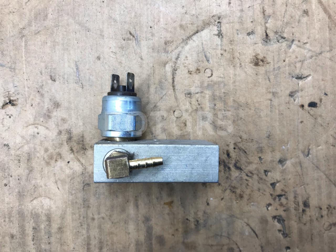 датчик (прочие) DAF CF-series 1 поколение 2011, 12.9 л., MX 340, дизель, АКПП, 4410140720 - фото №1