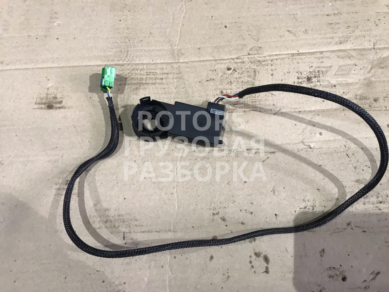 антенна иммобилайзера DAF CF-series 1 поколение 2014, 10.8 л., MX-11, дизель, АКПП, белый, правый руль - фото №1