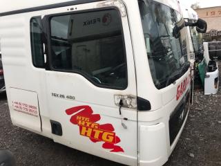 дверь передняя правая MAN TGX 1 поколение 2014, 12.4 л., D 2676 LF 07, дизель, АКПП, правый руль, 81626004118
