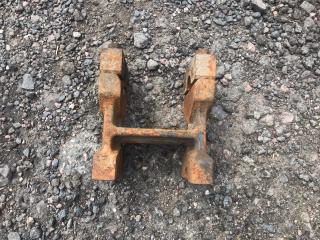 серьга рессоры DAF XF 105 1 поколение 2012, 12.9 л., MX 340, дизель, АКПП, белый, 1693535