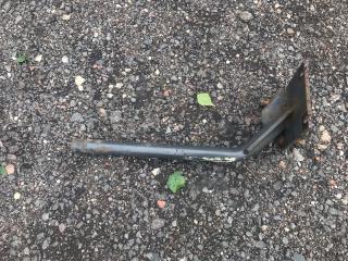 кронштейн крепления подкрылка заднего DAF CF-series 1 поколение 2013, 12.9 л., MX 340, дизель, АКПП, красный, правый руль, 1627019